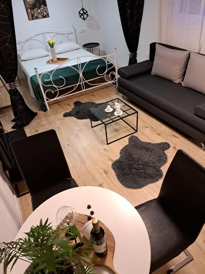 Apartament Studio Apartman Maris Zadar Zewnętrze zdjęcie